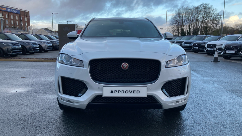 Jaguar F-Pace 2.0d [180] Chequered Flag 5dr Auto AWD Diesel Estate